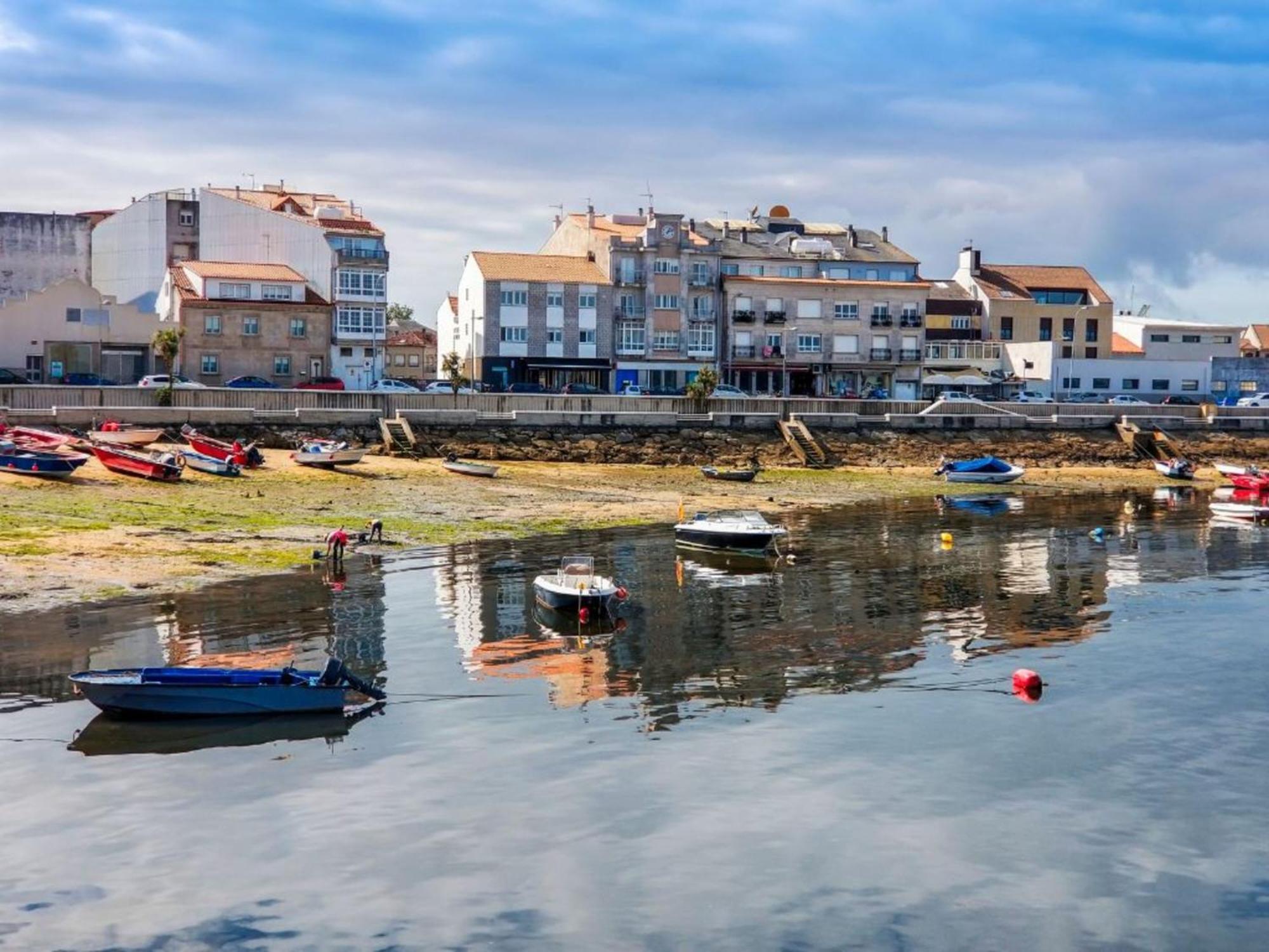 Apartamentos Illa De Arousa Centro 3000 Buitenkant foto